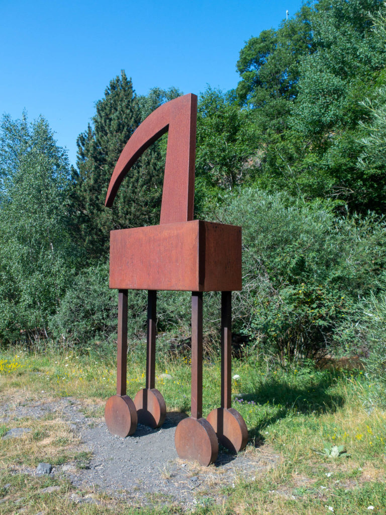 Skulptur auf dem Eisenweg in Andorra, Musiknote