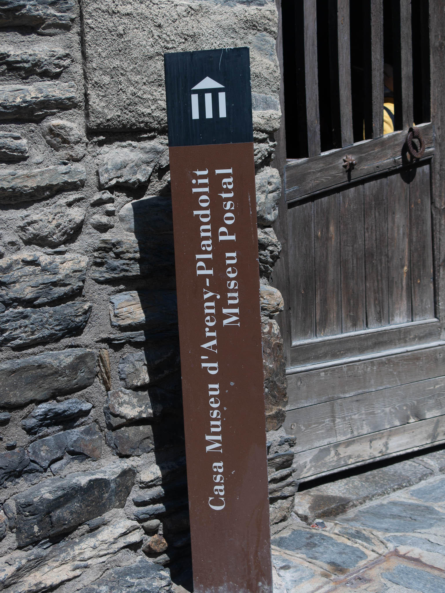 Haus d'Areny-Plandolit Schild in Andorra
